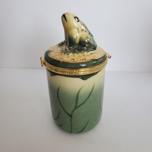 Hinged Lidded trinket box candle jar With Green Frog Finial Bombay #3331284
